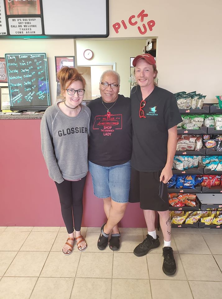 Ms. B's Sub Shop Customers reviews