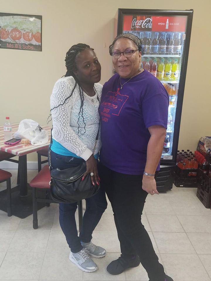 Ms. B's Sub Shop Customers reviews