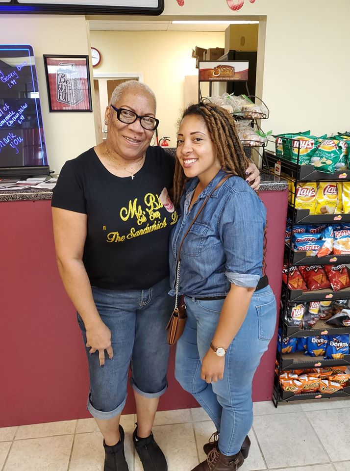Ms. B's Sub Shop Customers reviews