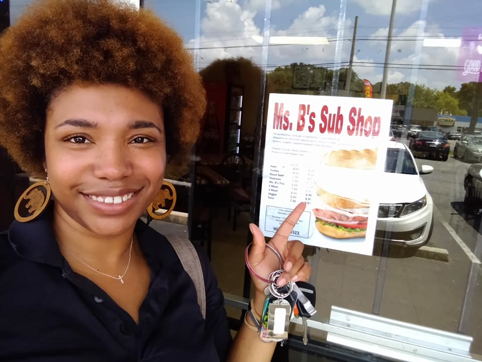 Ms. B's Sub Shop Customers reviews